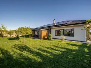Prodej rodinného domu, Kozojedy, K Martinu, 143 m2