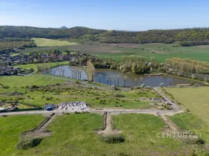 Prodej pozemku pro bydlení, Lužice, 1305 m2