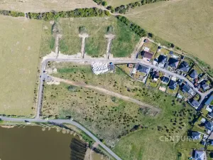 Prodej pozemku pro bydlení, Lužice, 1305 m2