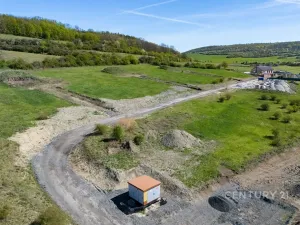 Prodej pozemku pro bydlení, Lužice, 1305 m2