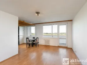 Prodej bytu 3+kk, Praha - Petrovice, Kurčatovova, 70 m2