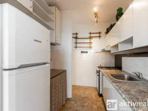 Prodej bytu 3+kk, Praha - Petrovice, Kurčatovova, 70 m2