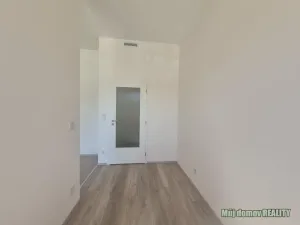 Pronájem bytu 2+kk, Praha - Hostivař, U továren, 31 m2