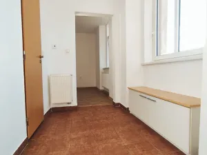 Pronájem bytu 1+1, Šumperk, Žerotínova, 45 m2