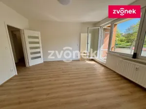 Prodej bytu 3+1, Zlín, Okružní, 82 m2