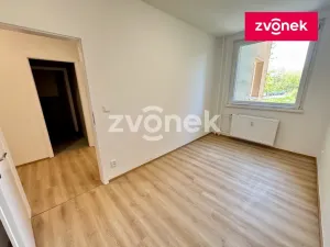 Prodej bytu 3+1, Zlín, Okružní, 82 m2