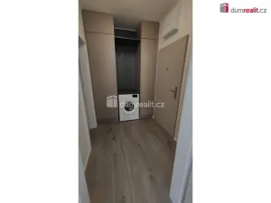 Pronájem bytu 1+kk, Praha - Libeň, Nad Kolčavkou, 30 m2