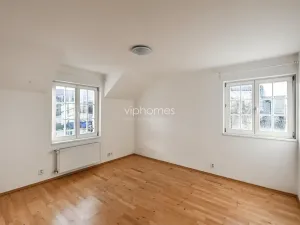Pronájem vily, Praha - Nebušice, K parku, 197 m2