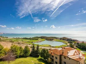 Prodej bytu 3+kk, Kavarna, Bulharsko, 123 m2