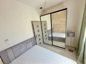 Pronájem bytu 2+1, Praha - Žižkov, Na Jarově, 55 m2