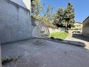 Pronájem bytu 2+kk, Praha - Žižkov, Na Jarově, 35 m2
