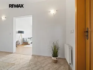 Prodej bytu 2+kk, Brno, Podbělová, 43 m2