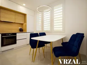 Prodej bytu 3+1, Plzeň, U Potoka, 72 m2