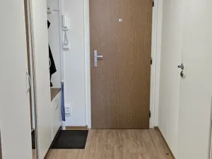 Pronájem bytu 2+kk, Praha, Hněvkovského, 41 m2
