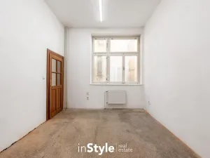 Pronájem kanceláře, Uherské Hradiště, Nádražní, 98 m2