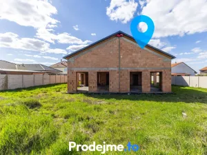 Prodej rodinného domu, Hevlín, 182 m2