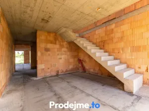 Prodej rodinného domu, Hevlín, 182 m2