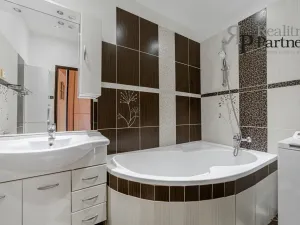 Pronájem bytu 4+kk, Ostrava, Karla Pokorného, 80 m2