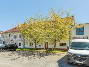 Pronájem bytu 1+kk, Buštěhrad, Žižkova, 27 m2