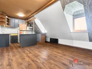 Prodej bytu 2+1, Chodov, Bezručova, 64 m2