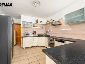 Prodej rodinného domu, Litvínovice, 180 m2