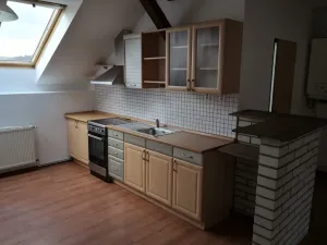 Pronájem bytu 3+1, Děčín - Děčín IV-Podmokly, Čs. legií, 80 m2