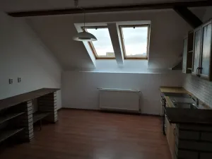Pronájem bytu 3+1, Děčín - Děčín IV-Podmokly, Čs. legií, 80 m2