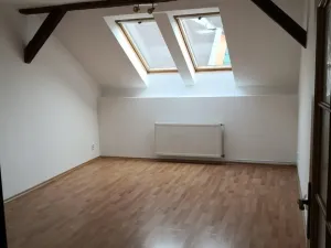 Pronájem bytu 3+1, Děčín - Děčín IV-Podmokly, Čs. legií, 80 m2