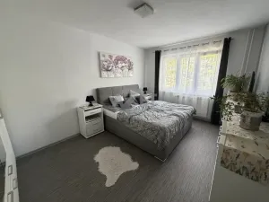 Prodej bytu 2+1, Ostrava - Poruba, Zednická, 51 m2