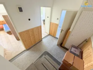 Pronájem rodinného domu, Senohraby, Nad stráněmi, 150 m2