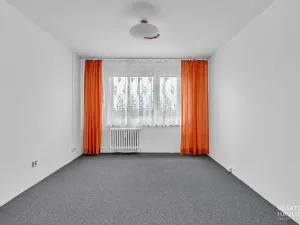 Pronájem bytu 2+kk, Pardubice, Bartoňova, 41 m2