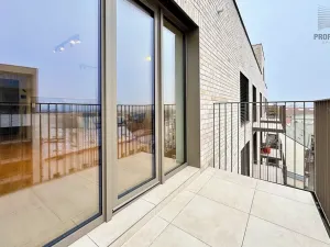 Pronájem bytu 1+kk, Brno, Bratislavská, 44 m2