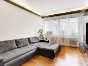 Pronájem bytu 3+kk, Praha - Libeň, Přádova, 73 m2