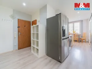 Prodej bytu 3+1, Cheb, Lomená, 60 m2