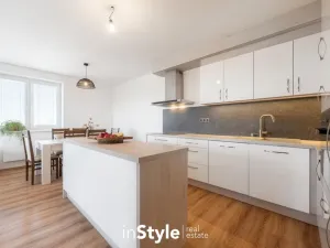 Pronájem bytu 3+kk, Uherské Hradiště - Mařatice, Pastýrna, 96 m2