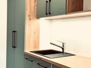 Pronájem bytu 2+kk, Praha - Kobylisy, Taussigova, 48 m2