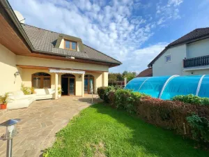 Pronájem rodinného domu, Klínec, 345 m2