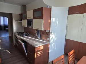 Pronájem bytu 3+1, Plzeň - Doubravka, Hrádecká, 64 m2