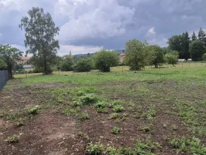 Prodej pozemku pro bydlení, Mníšek pod Brdy, Na Oboře, 1923 m2