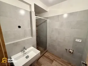Pronájem bytu 4+1, Zlín, Ševcovská, 84 m2