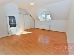 Pronájem rodinného domu, Průhonice, Pod Valem II., 200 m2
