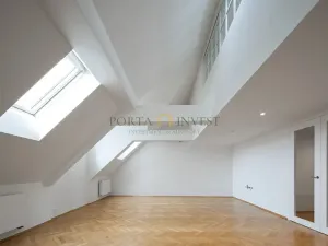 Prodej atypického bytu, Praha - Vinohrady, Pod Karlovem, 109 m2
