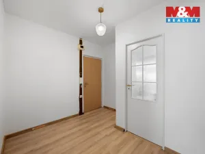 Prodej bytu 3+1, Krupka - Maršov, Dukelských hrdinů, 68 m2