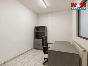 Prodej obchodního prostoru, Veltěže, 178 m2