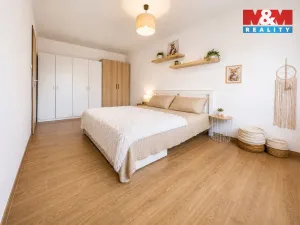 Prodej bytu 2+kk, Hrušovany nad Jevišovkou, Zahradní, 44 m2