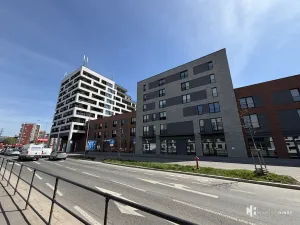 Pronájem bytu 1+kk, Praha - Hloubětín, Poděbradská, 35 m2