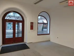 Pronájem obchodního prostoru, Olomouc, Ostružnická, 50 m2