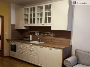 Pronájem bytu 1+kk, Praha - Stodůlky, Na Výrovně, 26 m2