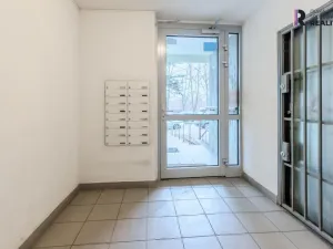 Pronájem bytu 1+1, Praha - Bohnice, Toruňská, 46 m2