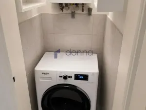 Pronájem bytu 2+kk, Praha, Přemyslovská, 63 m2